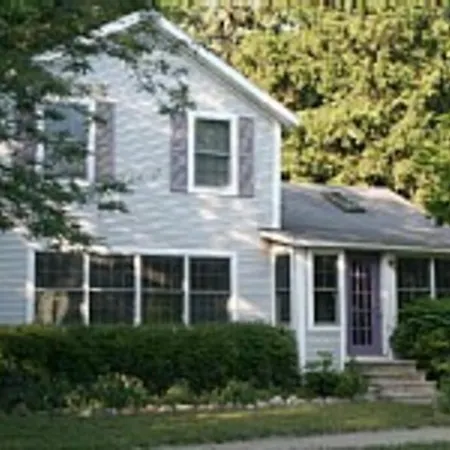 Villa Walk Downtown Or Enjoy Deck, Hot Tub And Wet Bar
